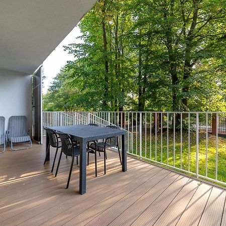 Apartamentyprzymorzu 010 Z Basenem Tarasem I Ogrodkiem Kolberg Exterior foto